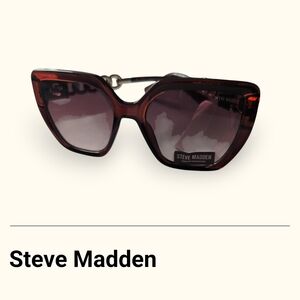 Steve Madden Women's Red Sunglasses